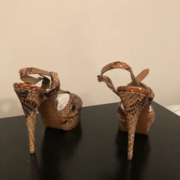 🎉🎉 Host Pick 🎉🎉 Italian leather high heels- New! Nursace - Picture 4 of 4